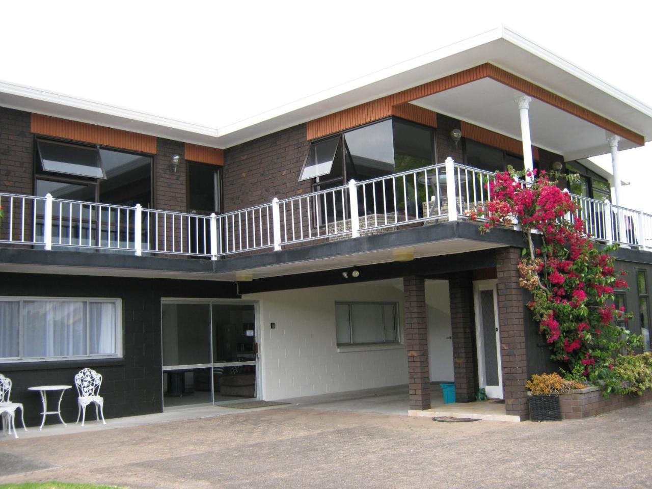 Harbour Inn Whangamata Eksteriør billede