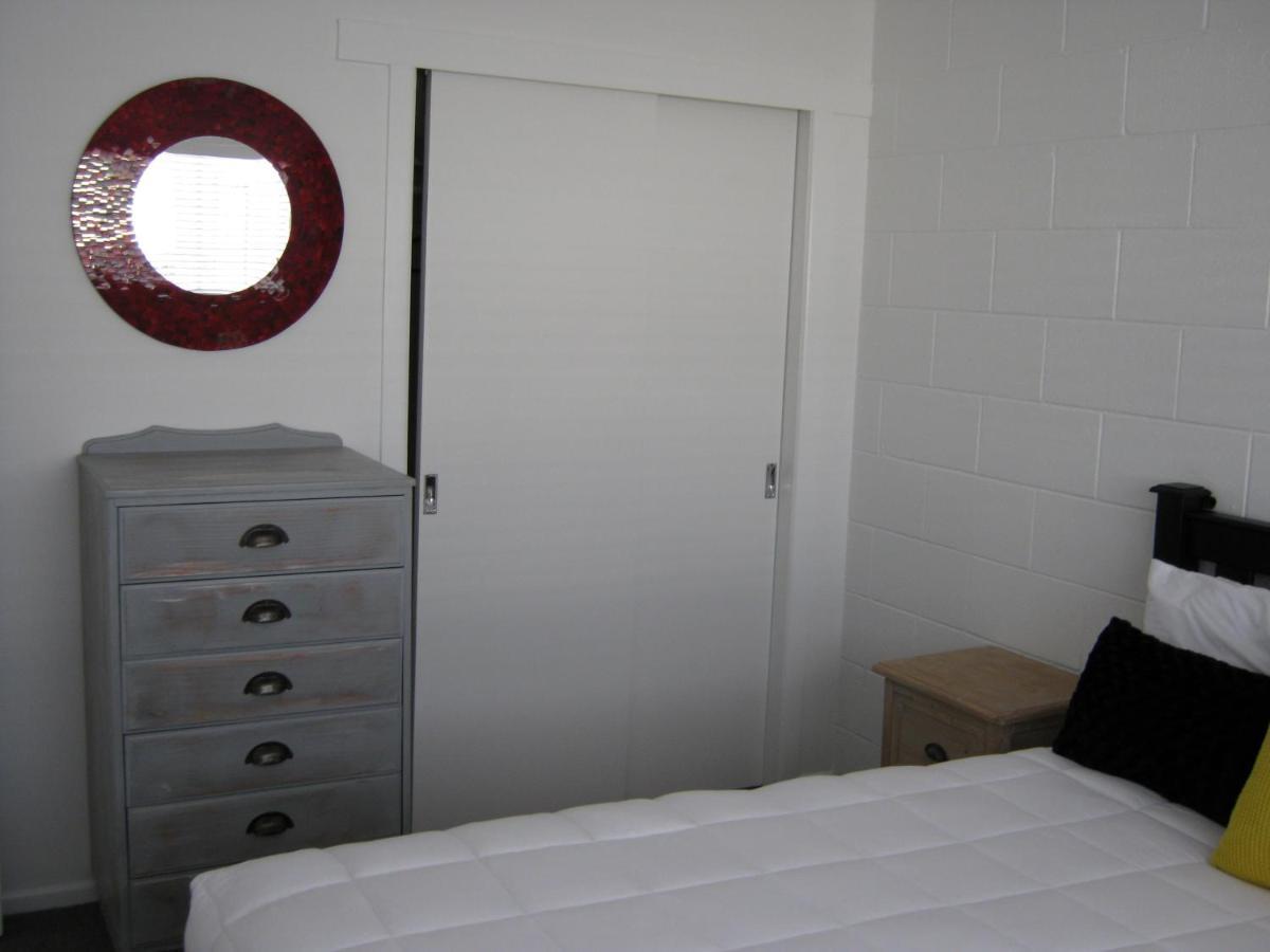 Harbour Inn Whangamata Eksteriør billede